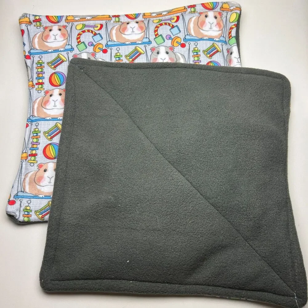 Guinea Pig P Piddle Pads Washable Fleece 12” Pair Lot 2 New Toys